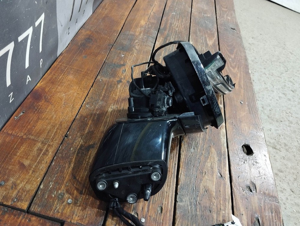 Зеркало правое 12 pin (контактов) + камера Omoda C5 22-нв Б/У Оригинал 601000431AABCE