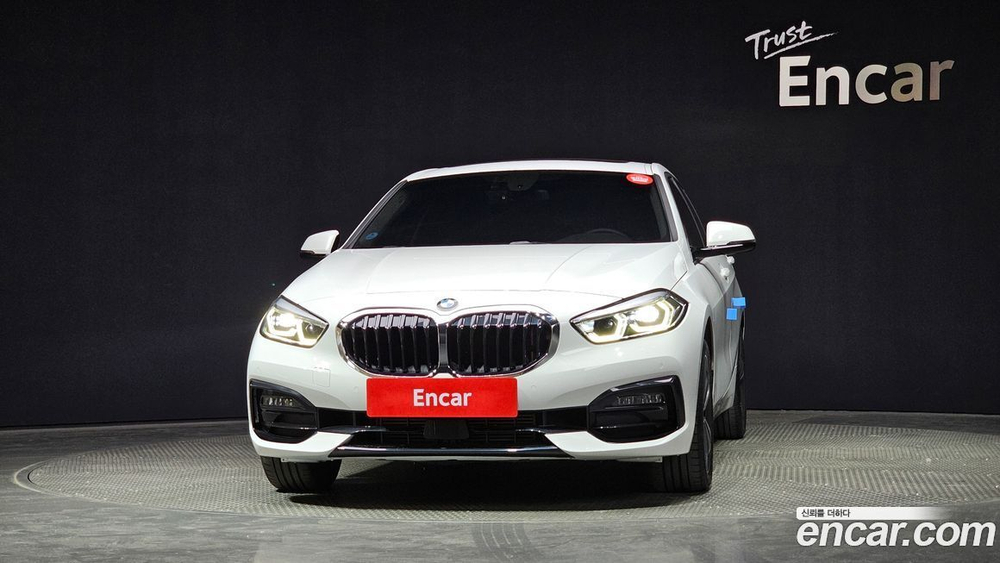 BMW 1 Series (F40) 118d Sports (05.2020)