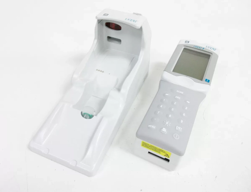 Анализатор i-STAT 1 Analyzer Model № 300-G для in vitro диагностики