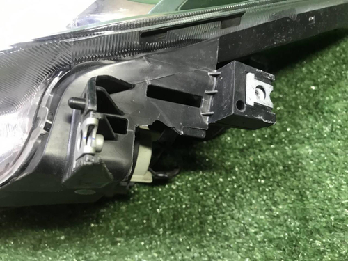 Фара левая Subaru Outback 5 (2014-2018) LED