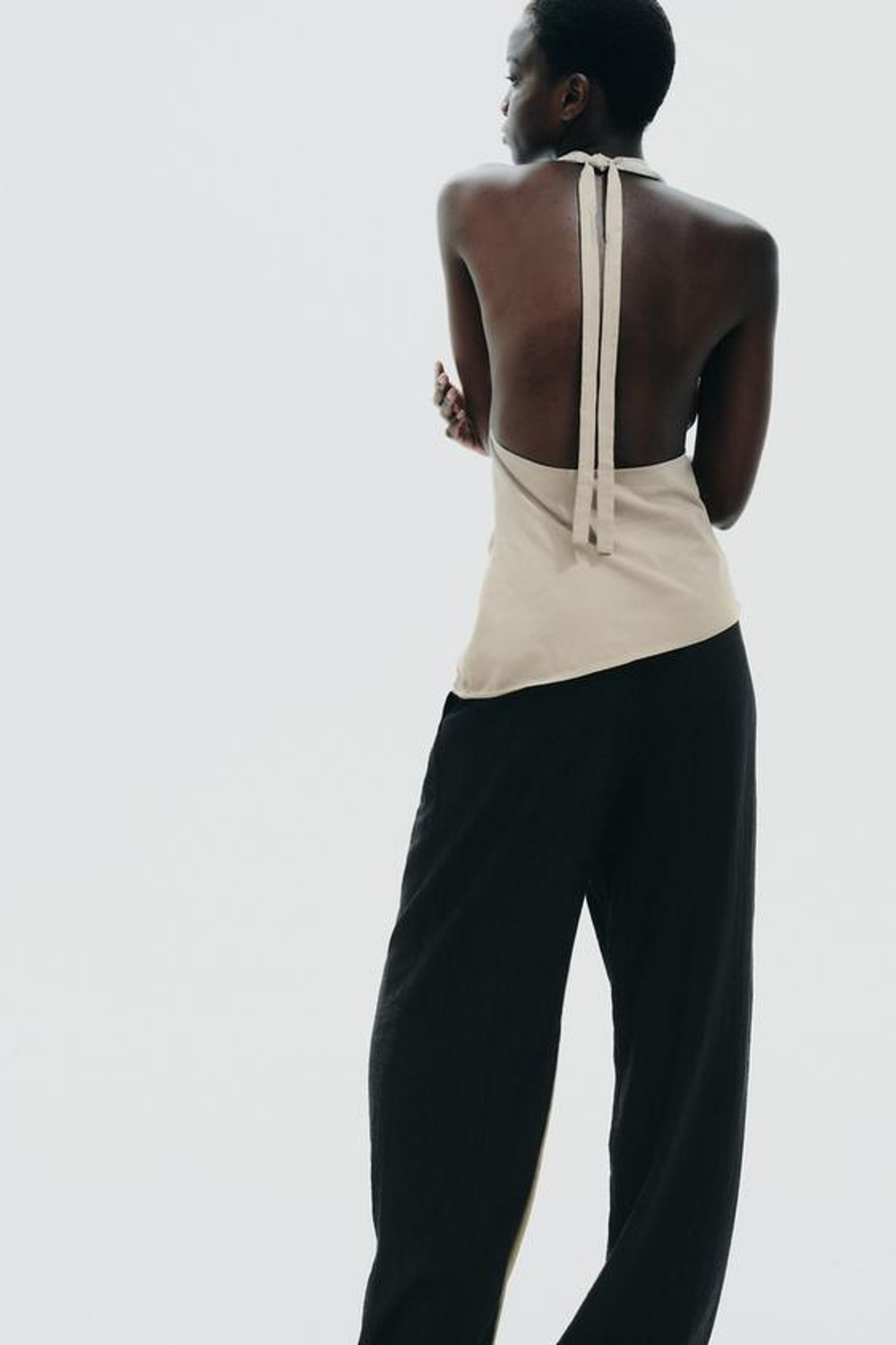 ZARA БРЮКИ ИЗ ТКАНИ С РЕЛЬЕФНЫМ УЗОРОМ, ЧЕРНЫЙ