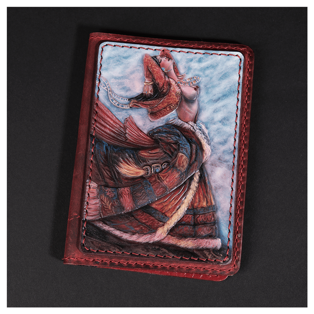 Кожаная обложка на паспорт «Шаманка» (фигура)