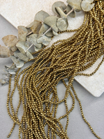 Гематит темное золото, граненный шар 3 мм, нить 40 см