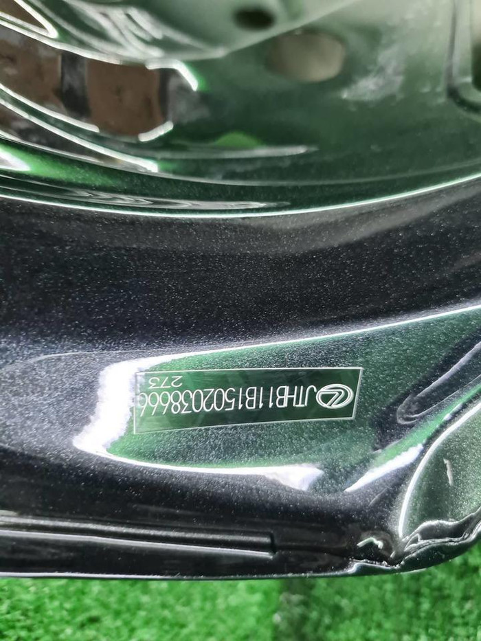 Крышка багажника Lexus ES 7 (2018-н.в.)