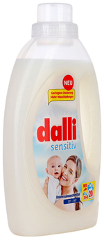 Жидкое средство для стирки детского белья для чувствительной и нежной кожи Dalli Sensitive 20 стирок 1,1л (Германия)