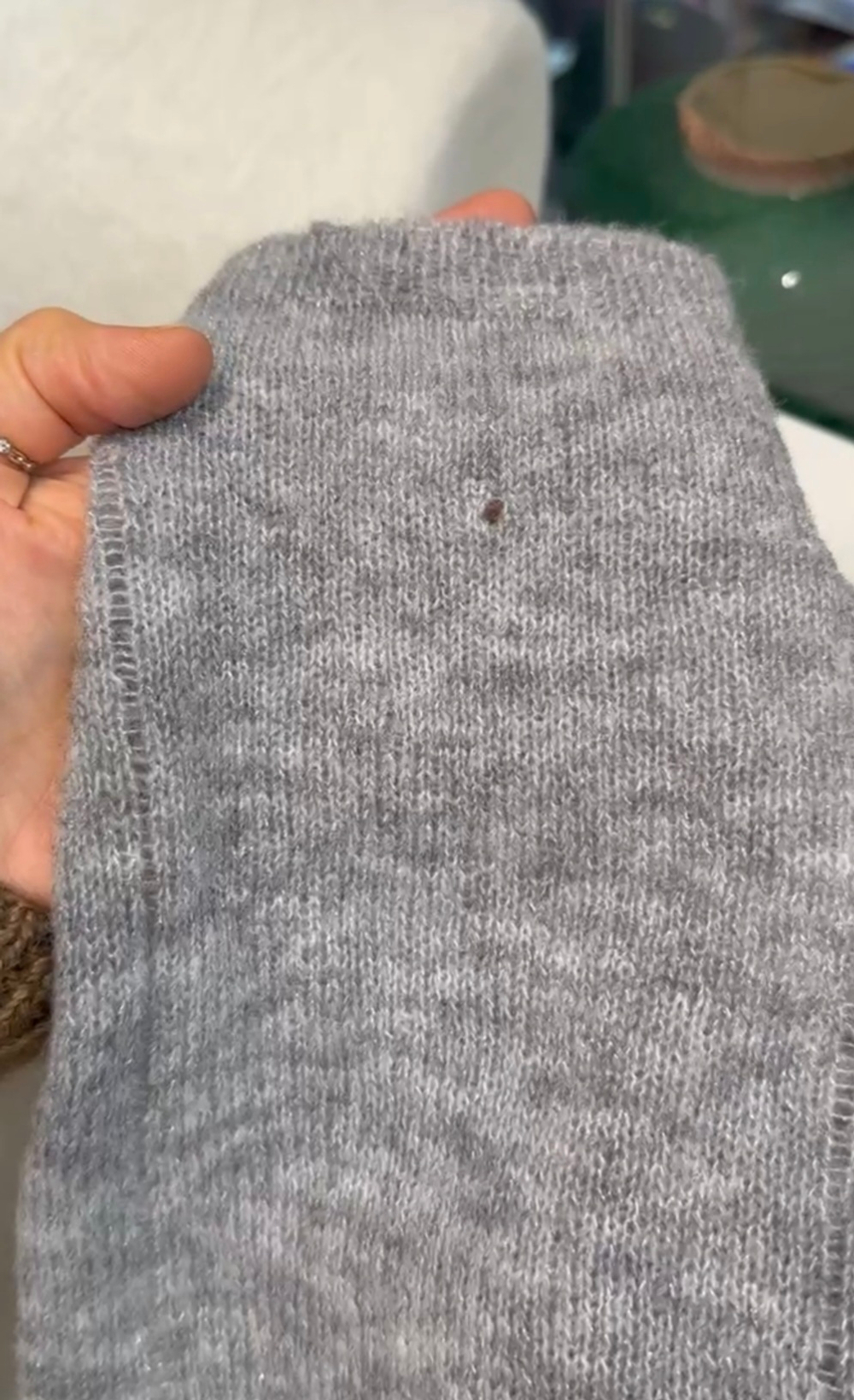 GLARE - Botto Giuseppe; 78% вспушенный меринос, 16% п/а, 6% люрекс; 1200м/100гр; col. 1140, цвет: бежевый; S704 Есть бобинки: 300, 277, 154 гр