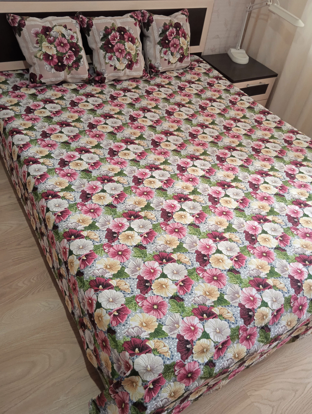 Покрывало гобеленовое Мальва 2-спальный (180х200)