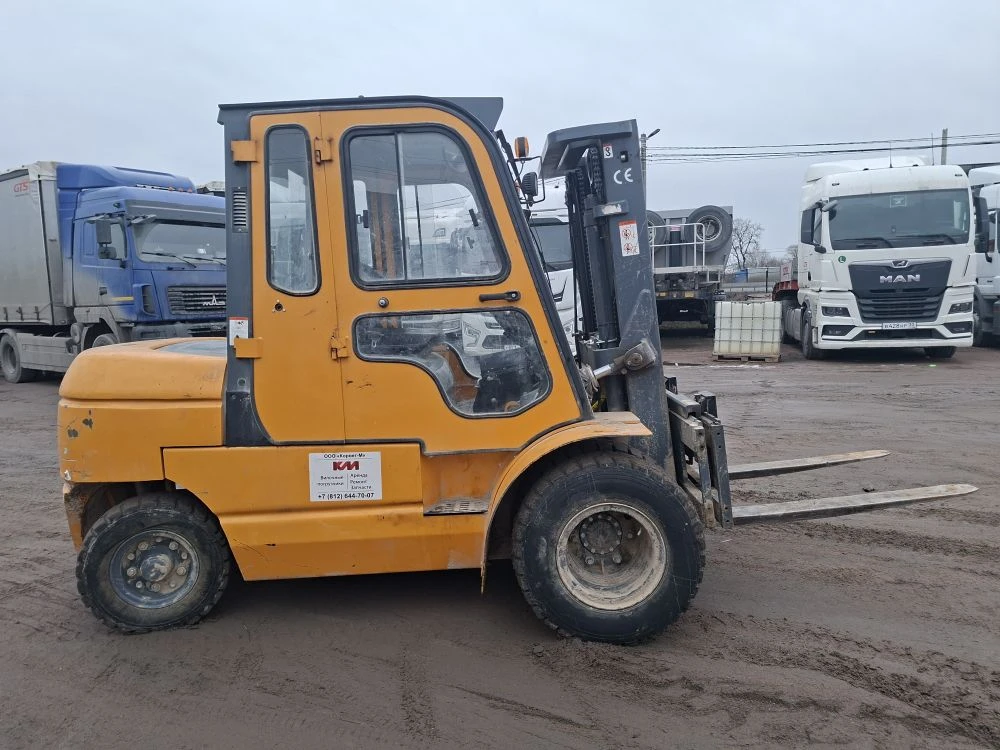 Goodsense FD* Вилочный погрузчик FD50X-XC3 (Дизельный, 4,6 л, 50 л.с., АТ)
