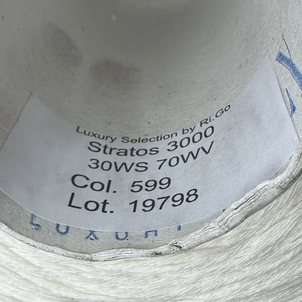 STRATOS - Luxury Selection by Ri.Go; 30% кашемир, 70% меринос; 300м/100гр; col. 599, цвет: молочный белый