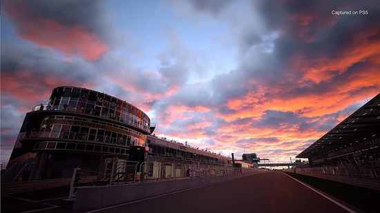 Игра Gran Turismo 7 (Б/У)  (PS4, русcкие субтитры)