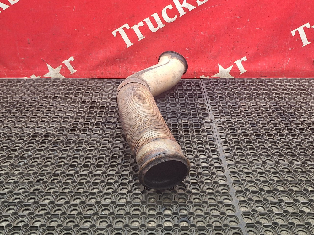 Приемная труба глушителя