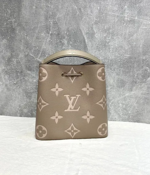 Сумка Louis Vuitton Neonoe MM серо-бежевый