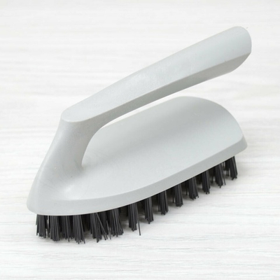 Щетка-утюжок "Etna" для сильных загрязнений L135мм (серый)