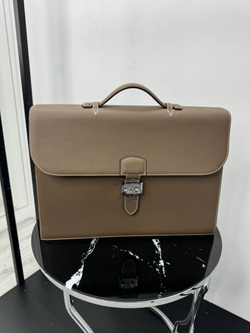 Портфель Hermes