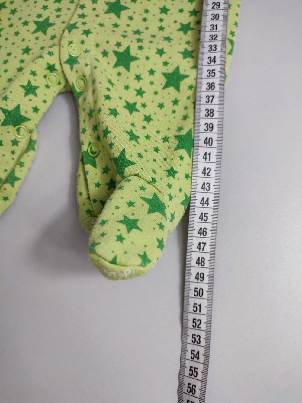 Боди зеленое красивое на 0-3 месяца