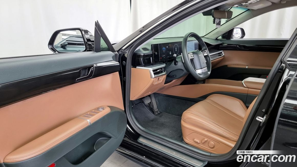 Hyundai Grandeur (Azera) (GN7) 2.5 Бензин 2WD (12.2022)