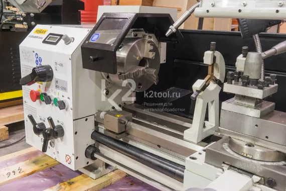 Станок токарный Stalex D320x880G Vario