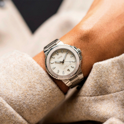Oris Aquis 01 733 7792 4151-07 8 19 05P