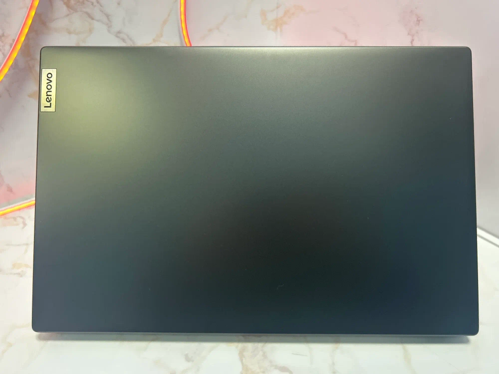 Ноутбук для бизнеса Lenovo V15 G2 ITL (82KBA002IH) 15.6"/Intel Core i3 1115G4/RAM 4 GB/SSD 256 GB/Intel UHD Graphics/1920x1080/TN/DOS/Подсветка кл-ры: нет/серый