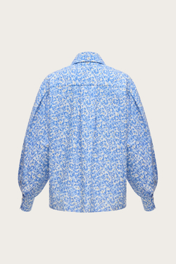 БЛУЗА ИЗ ГОЛУБОГО ХЛОПКА С АВТОРСКИМ ПРИНТРОМ