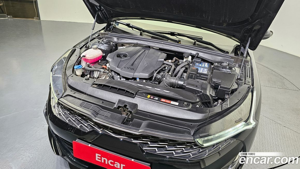 Kia K5 (Optima) 3 Generation 2.0 (09.2020)