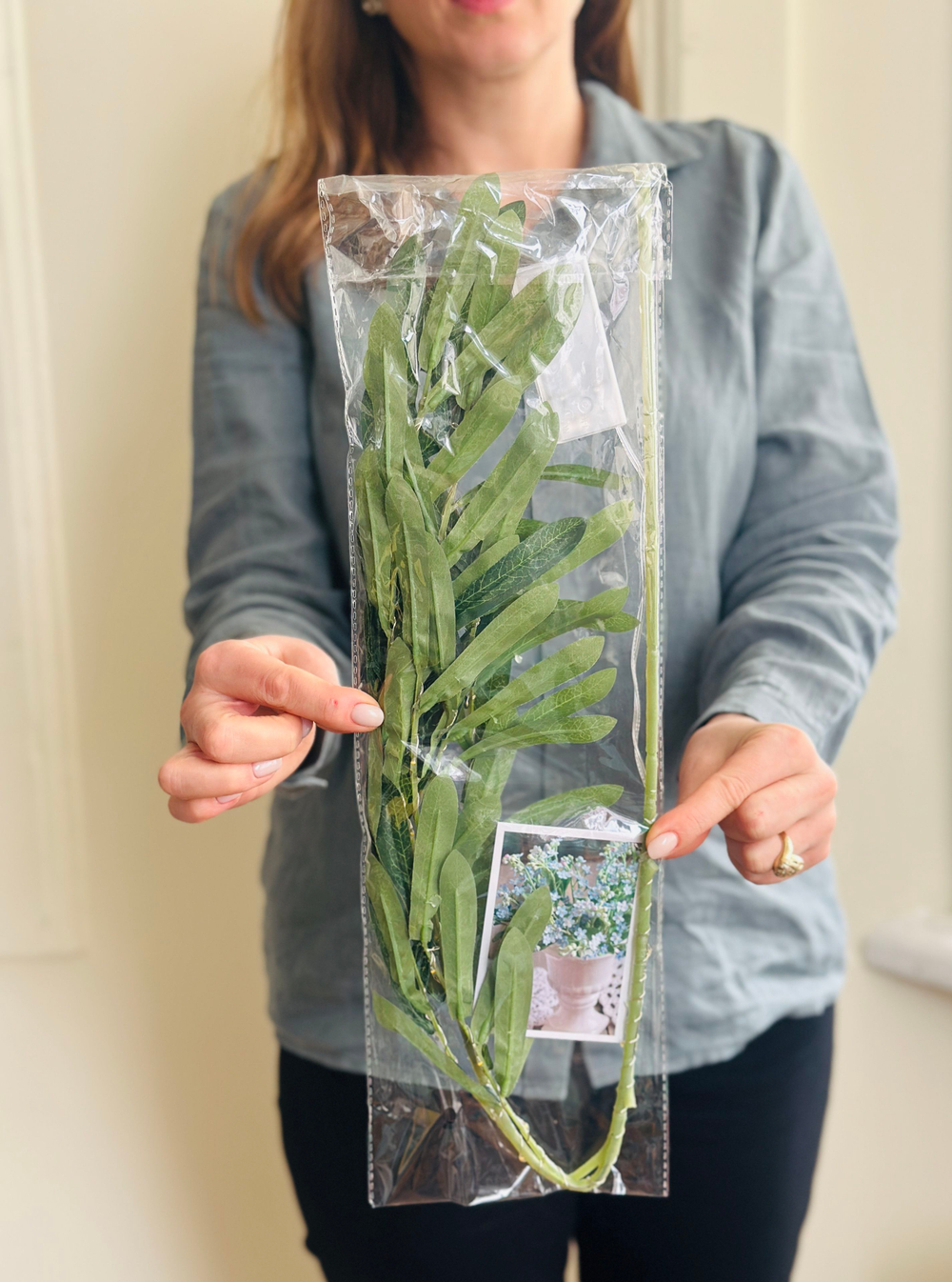 Ветка Оливы искусственная с лампочками для декора интерьера