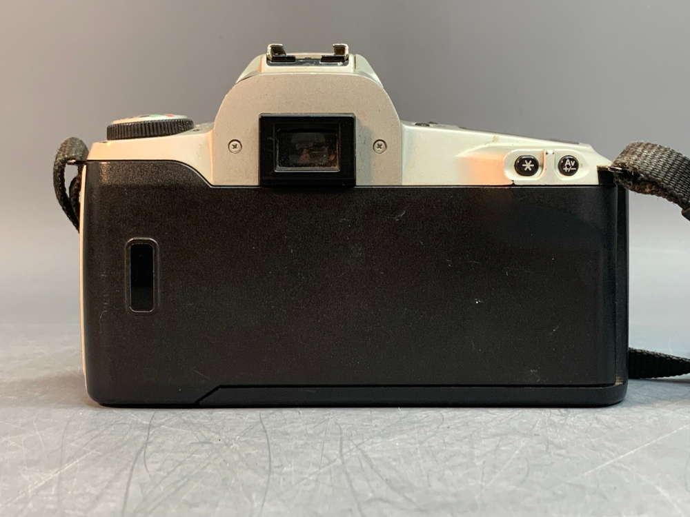 Canon EOS 500N kit EF 28-80mm 3.5-5.6, отсутствует кнопка затвора