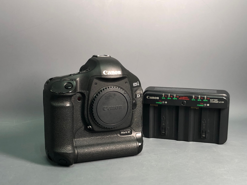 Canon EOS-1D Mark III