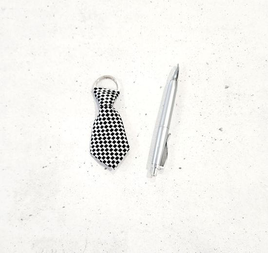 Набор подарочный 2в1 (ручка + брелок - галстук)