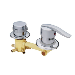 Смеситель для душевой кабины центра 100мм. хомут,  2 режима