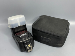 Nikon Speedlight SB-700