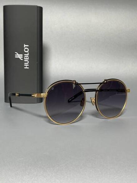 Солнцезащитные очки Hublot