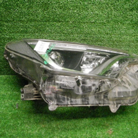 Битая Фара правая Toyota RAV4 4 CA40 (2015-2019) LED