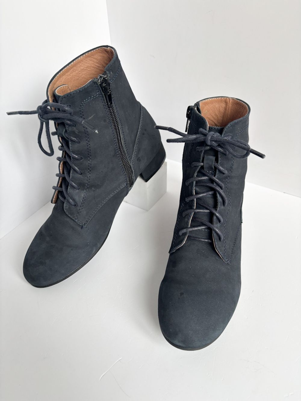 Замшевые ботинки Age of Innocence, 32