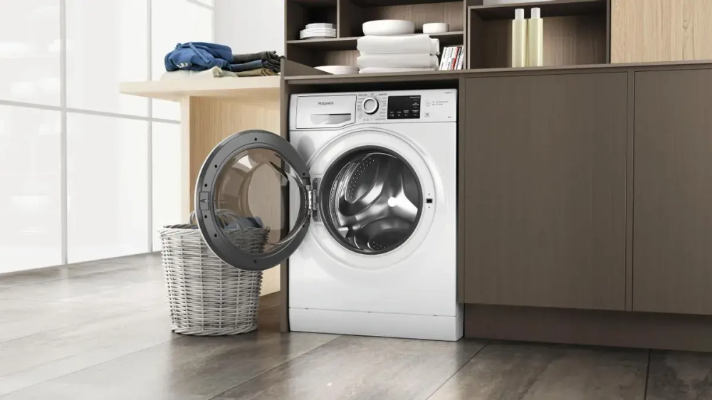 Стиральная машина Hotpoint NSB 6015 W V