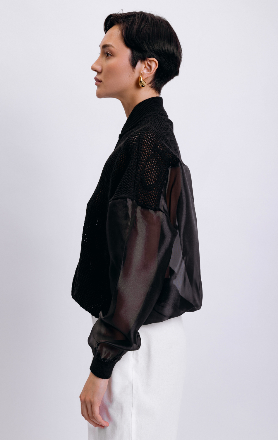 Бомбер из хлопка