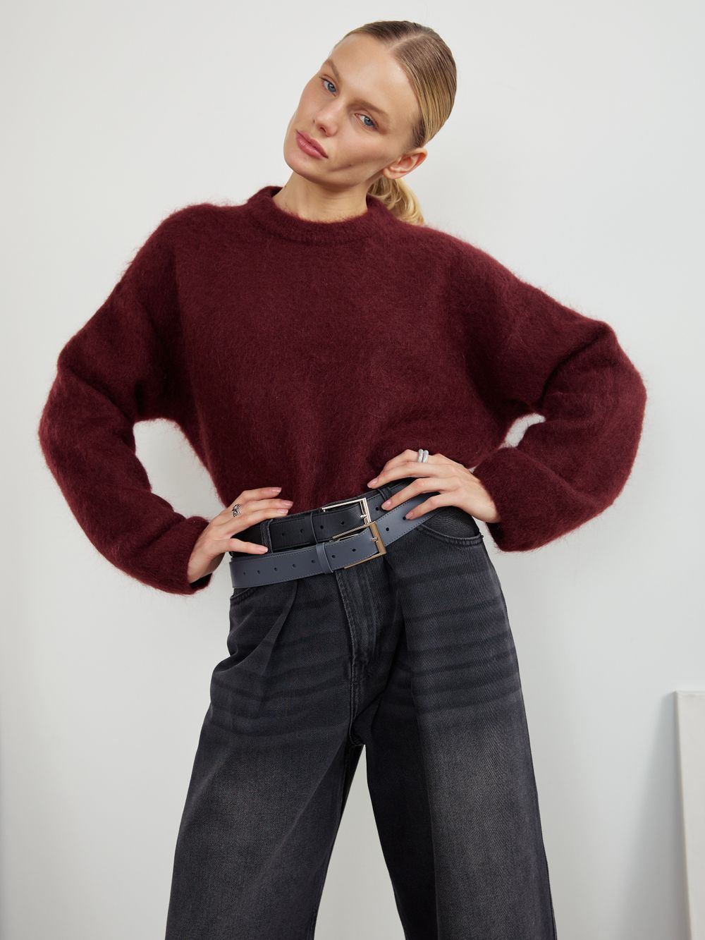 PERFECT JEANS С ЗАЩИПАМИ GRAPHITE