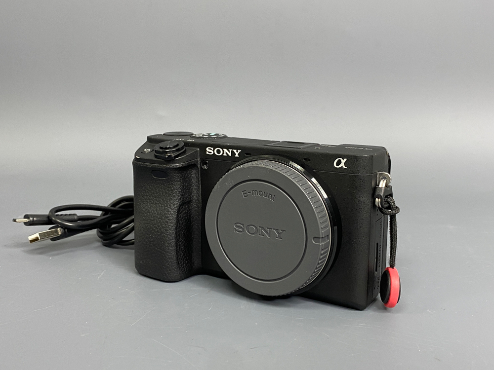 Sony A6400 Треснуто стекло видоискателя 1.500 кадров