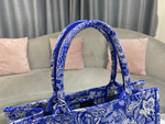 Christian Dior Book Tote 36 cm