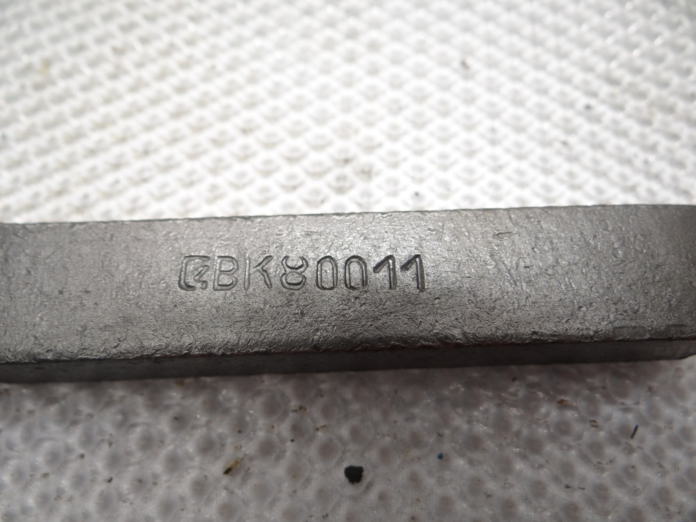 Резец токарный подрезной упорный отогнутый  16х12х100 ВК8