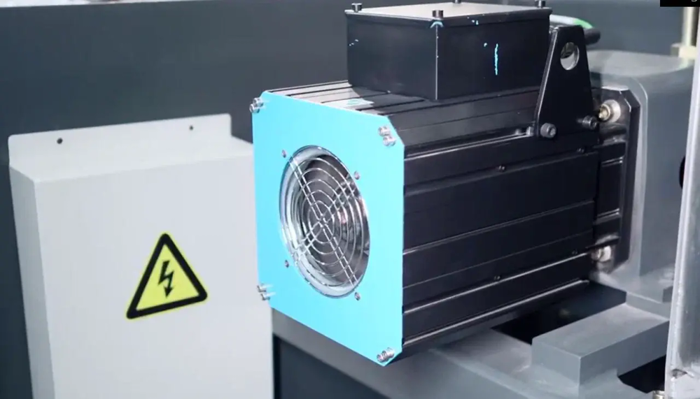 Гидравлический листогибочный пресс с ЧПУ B-Power P 125/3200