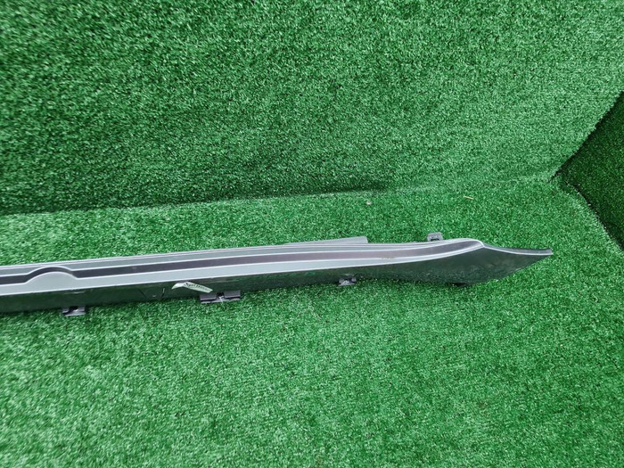 Накладка порога левая BMW M3 G80 (2020-н.в.)