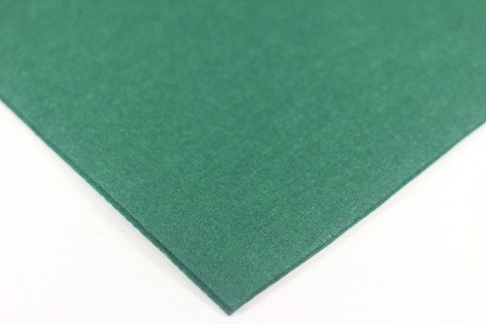 Фетр листовой, жесткий, толщина 1 мм, размер 30х30 см, цвет №45 темно-зеленый