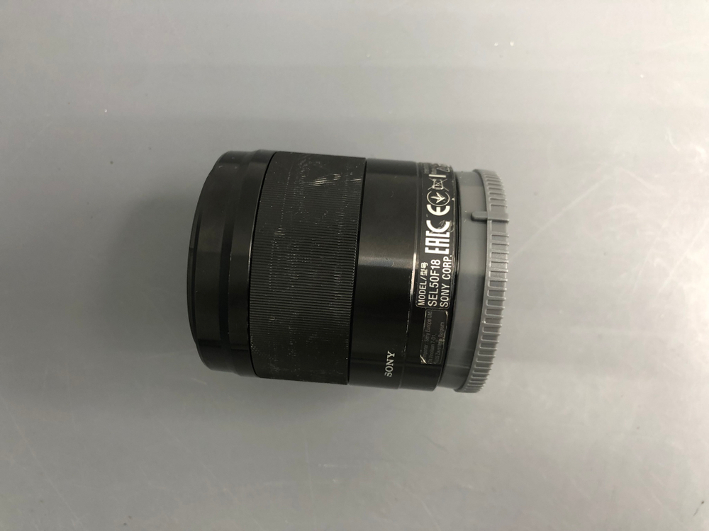 Sony 50mm 1.8 OSS