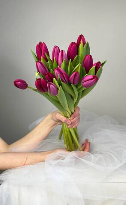 Охапка из 15 тюльпанов