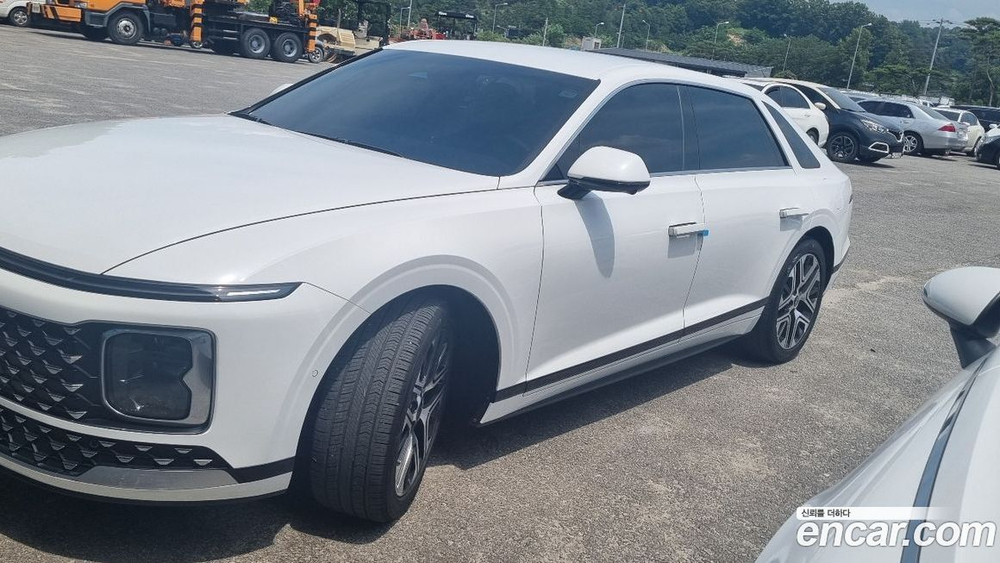 Hyundai Grandeur (Azera) Hybrid (GN7) Exclusive (02.2023)