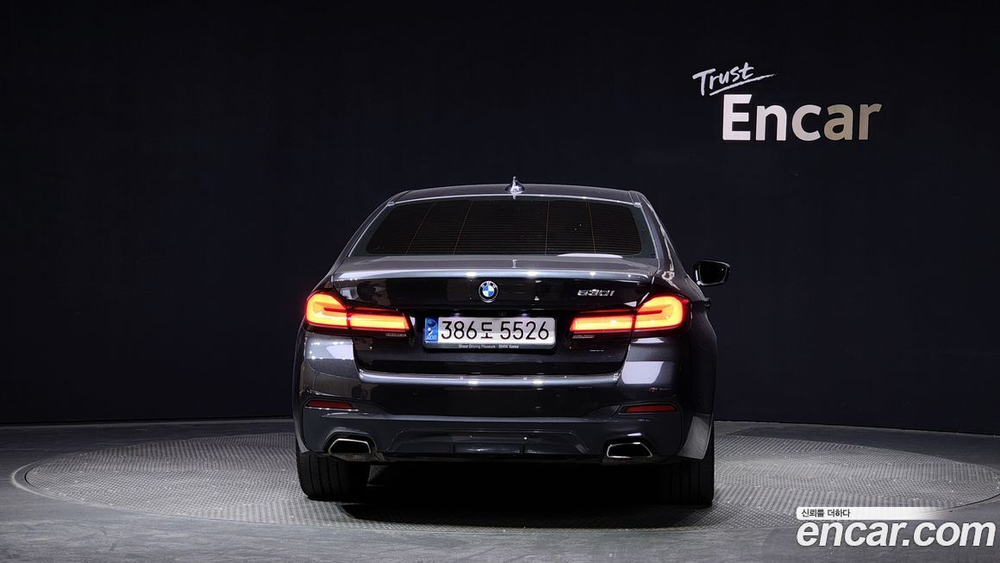 BMW 5 Series (G30) 530i M Sports (12.2021)