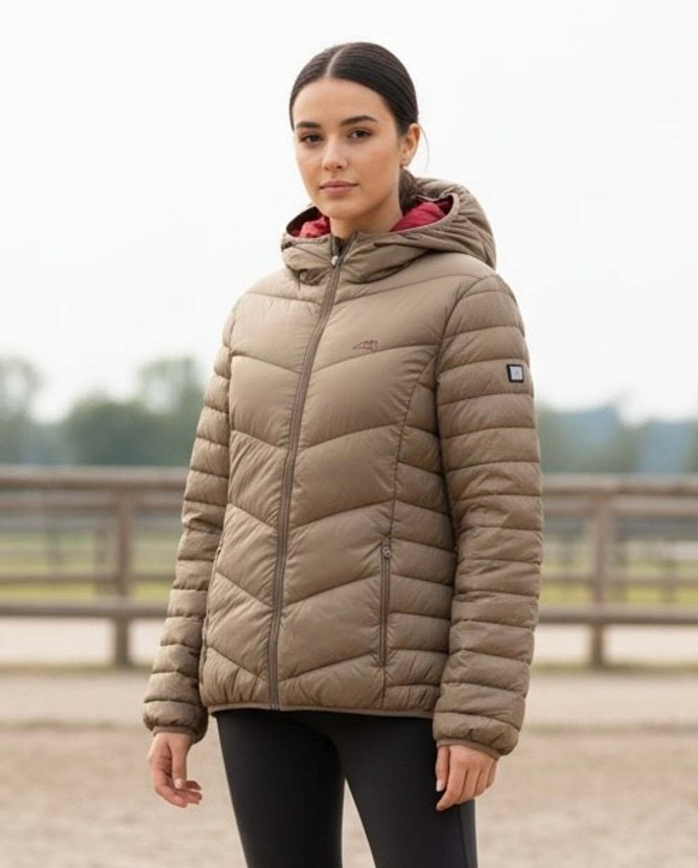 Куртка Equiline Light-Down Maudy