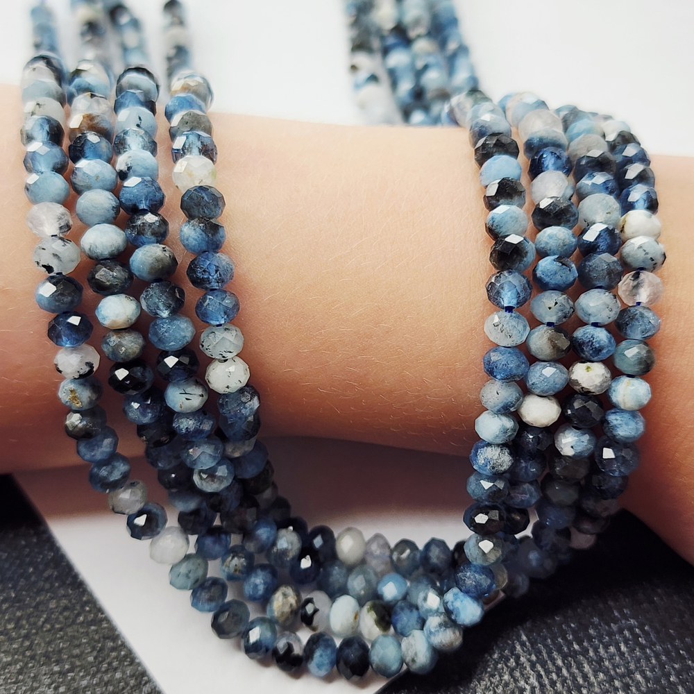 Аквамарин с турмалином, рондель огранка, дьявольский аквамарин, р-р 5.5 мм, цена за нить 9.5 см