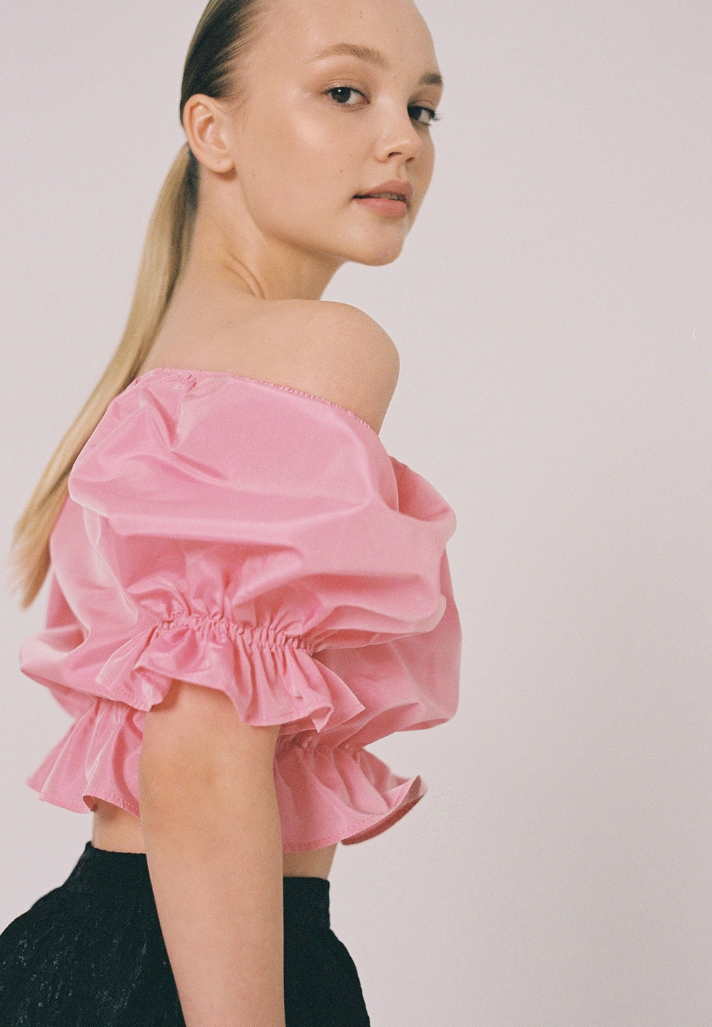 Топ Hot pink
